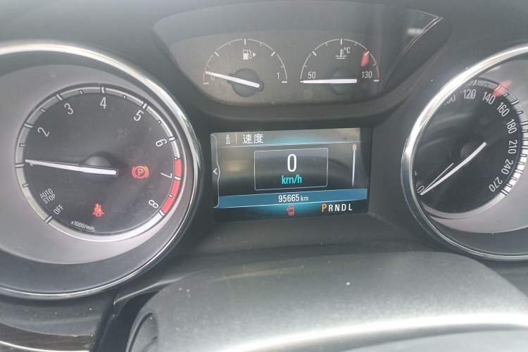 Used Buick Verano 2018 Sedan 20T Dual-Clutch Leading Model Instrument Cluster