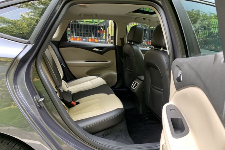 Used Buick Verano 2018 Sedan 15S Automatic Leading Model Interior 11