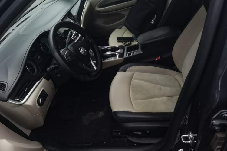 Used Buick Verano 2018 Sedan 15S Automatic Leading Model Left Front Seat