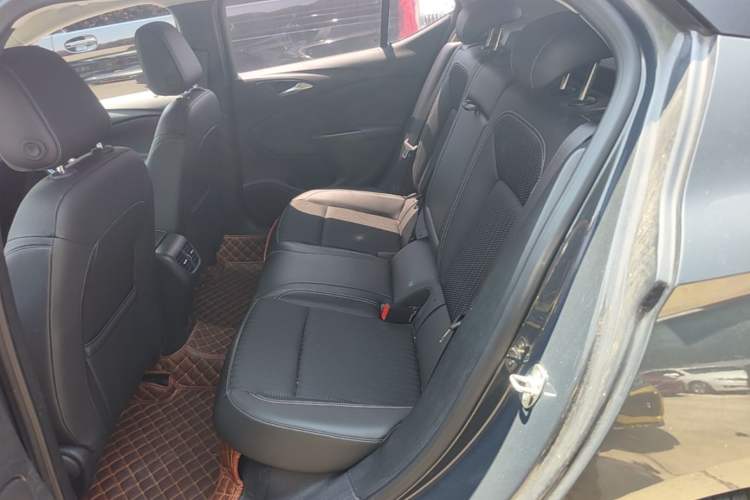 Used Buick Verano 2018 Hatchback 15S Automatic Leading Model Left Rear Seat