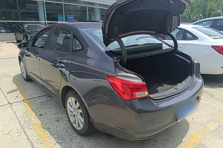 Used Buick Verano 2018 Sedan 15S Automatic Leading Model Rear Left 45 Deg
