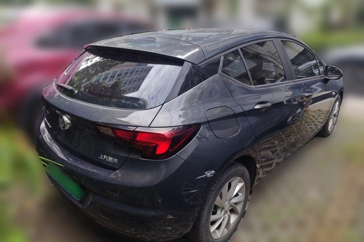Used Buick Verano 2018 Hatchback 15S Automatic Leading Model Rear Right 45 Deg
