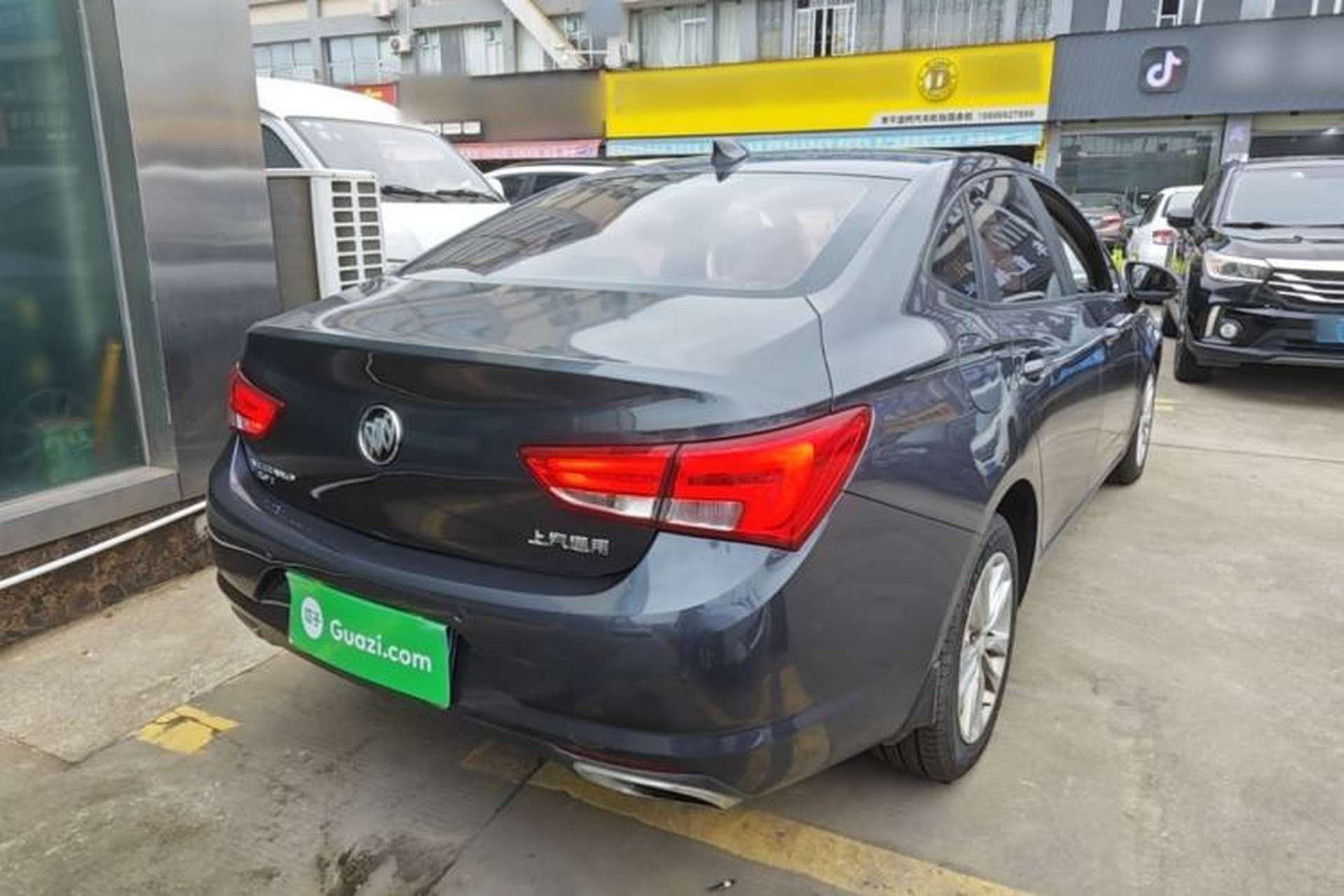 Used Buick Verano 2018 Sedan 20T Dual-Clutch Leading Model Rear Right 45 Deg
