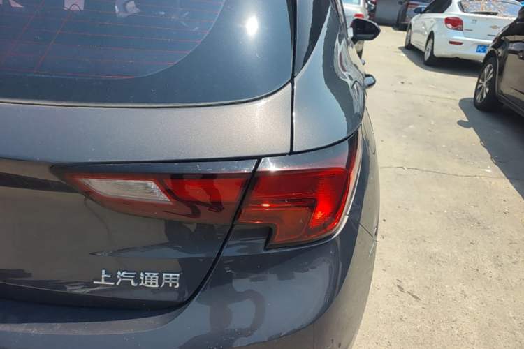 Used Buick Verano 2018 Hatchback 15S Automatic Leading Model Right Rear Taillight