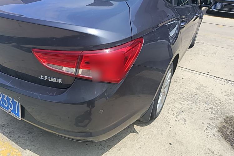 Used Buick Verano 2018 Sedan 15S Automatic Leading Model Right Rear Taillight