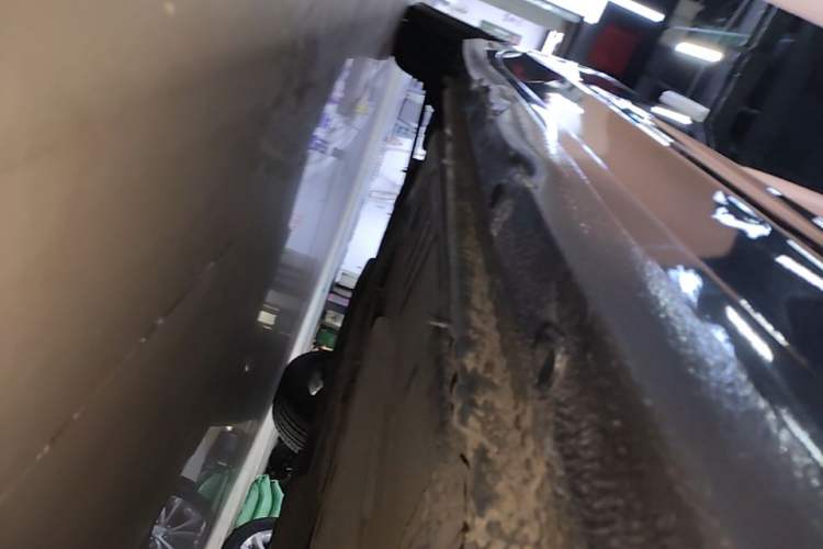Used Buick Verano 2018 Sedan 15S Automatic Entry Model Right Side Sill
