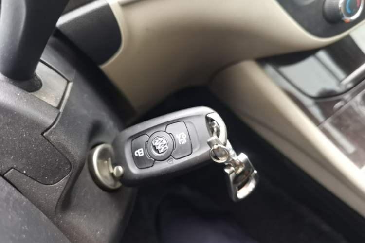 Used Buick Verano 2018 Sedan 15S Automatic Leading Model Vehicle Key