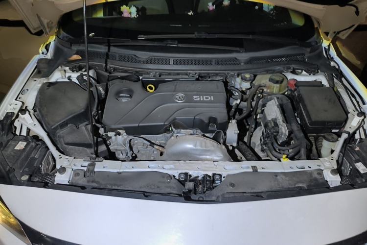 Used Buick Verano 2018 Sedan 15S Automatic Leading Model Engine Bay