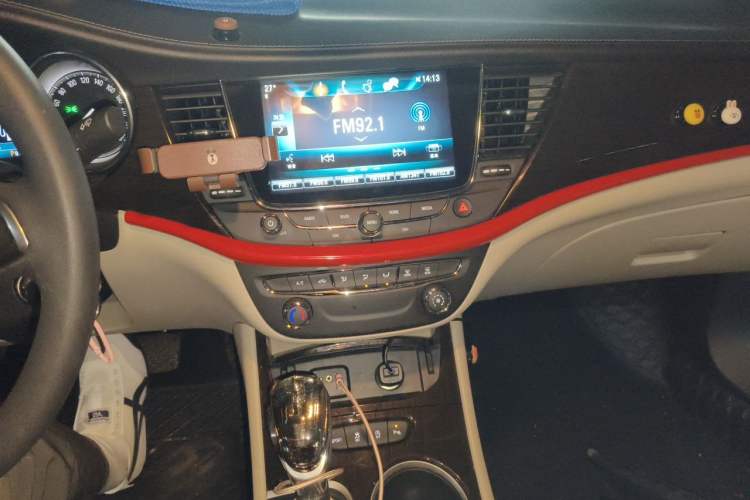 Used Buick Verano 2018 Sedan 15S Automatic Leading Model Audio And AC Panel
