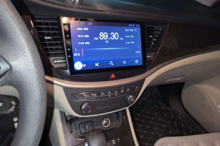 Used Buick Verano 2018 Sedan 15S Automatic Entry Model Audio And AC Panel