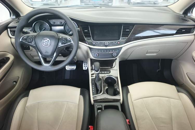 Used Buick Verano 2018 Sedan 15S Automatic Leading Model Center Console