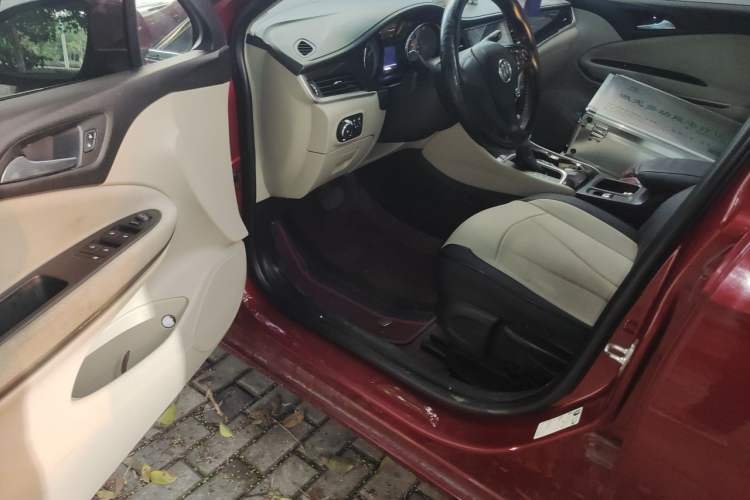 Used Buick Verano 2018 Sedan 15S Automatic Entry Model Driver Seat
