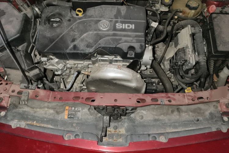 Used Buick Verano 2018 Sedan 15S Automatic Leading Model Engine Bay