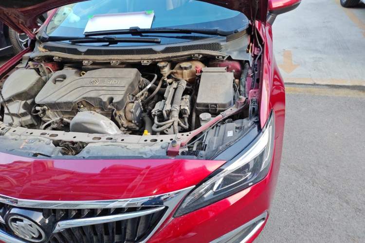 Used Buick Verano 2018 Sedan 15S Automatic Entry Model Engine Bay Left