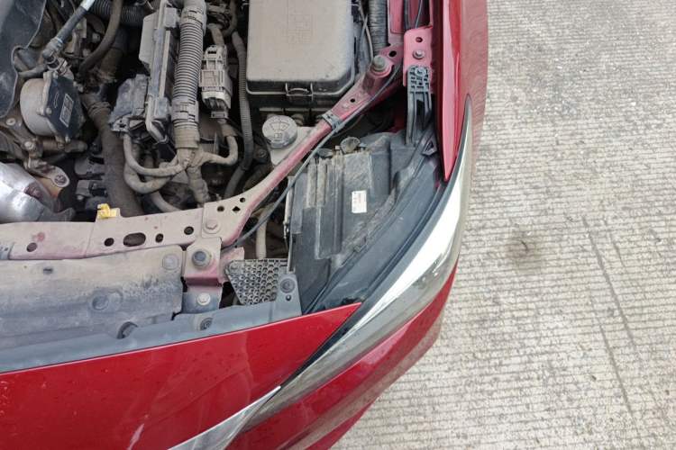 Used Buick Verano 2018 Sedan 15S Automatic Entry Model Engine Bay Left