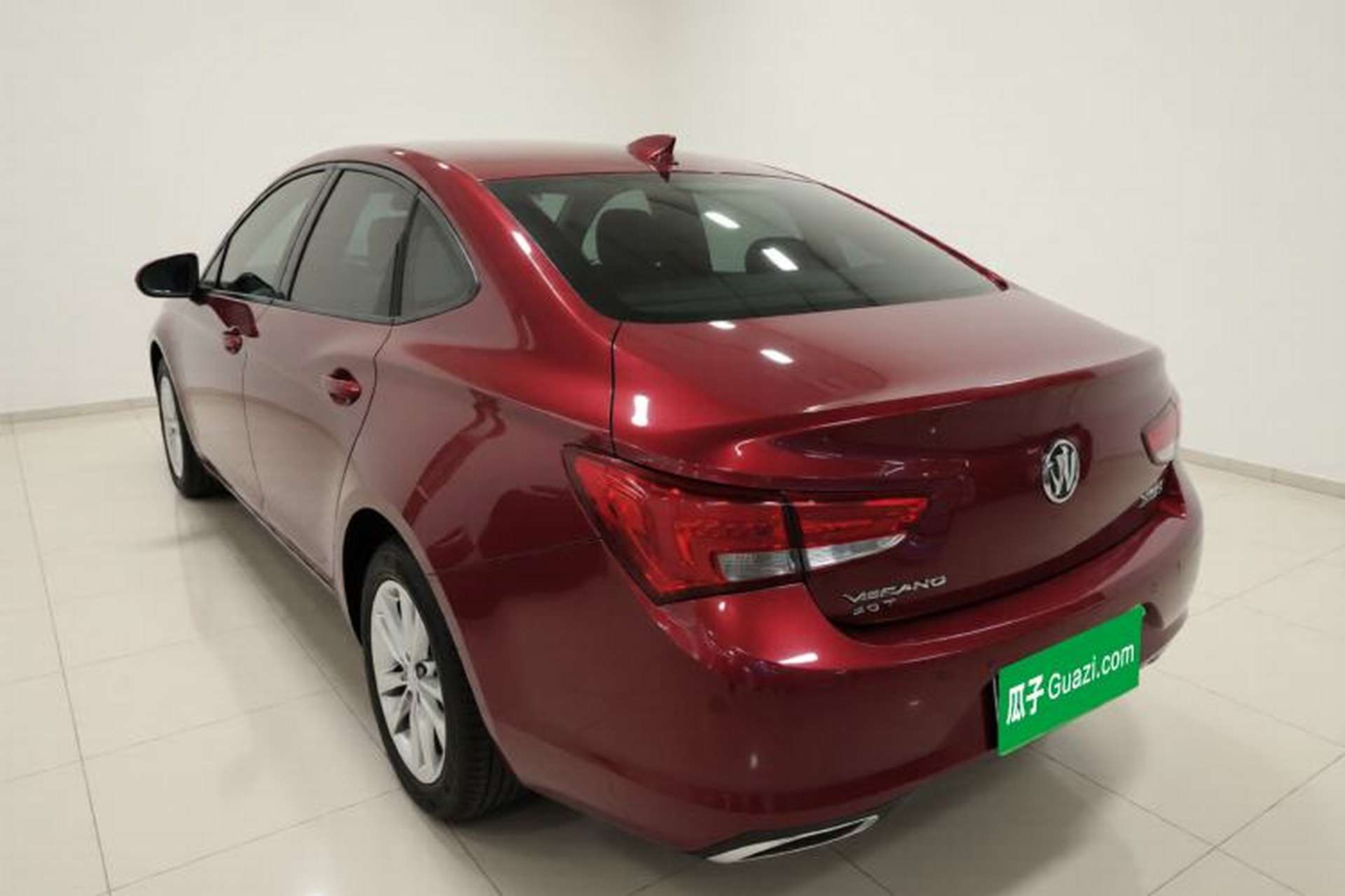 Used Buick Verano 2018 Sedan 20T Dual-Clutch Leading Model Exterior 2
