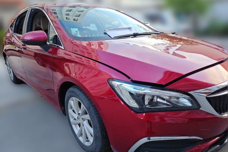 Used Buick Verano 2018 Sedan 15S Automatic Entry Model Front Right 45 Deg