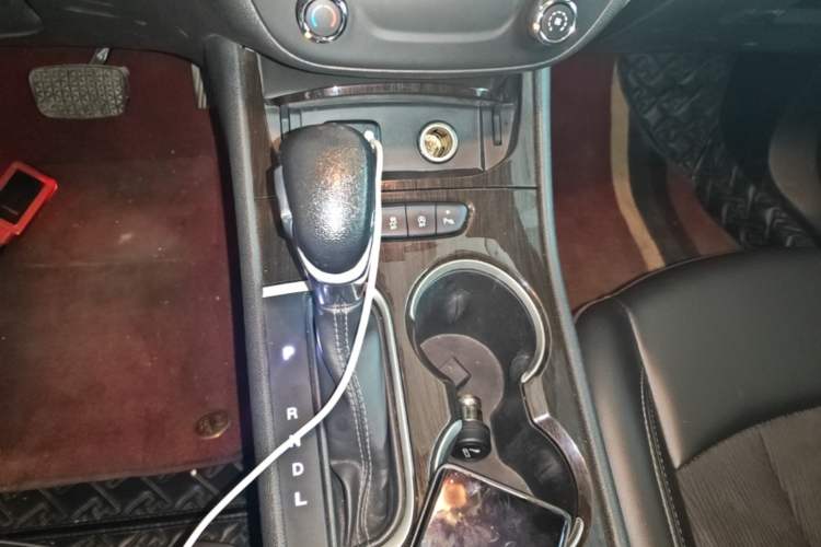 Used Buick Verano 2018 Sedan 20T Dual-Clutch Leading Model Gear Lever