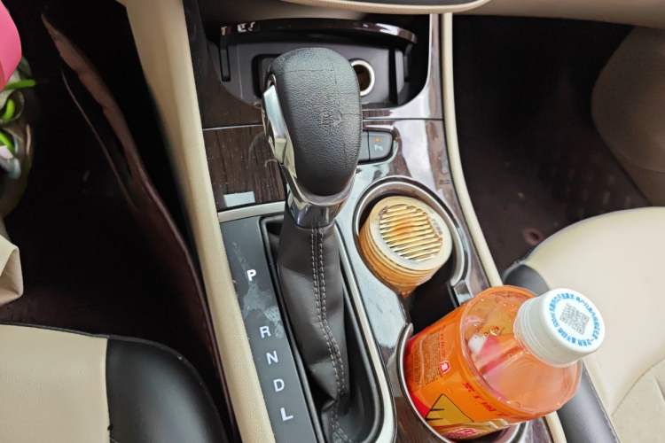 Used Buick Verano 2018 Sedan 15S Automatic Leading Model Gear Lever