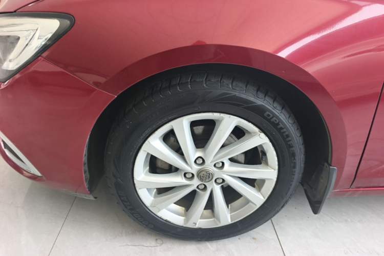 Used Buick Verano 2018 Sedan 15S Automatic Leading Model Left Front Wheel Hub