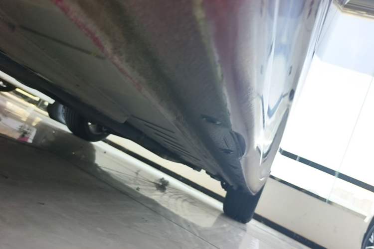Used Buick Verano 2018 Sedan 15S Automatic Leading Model Left Side Sill