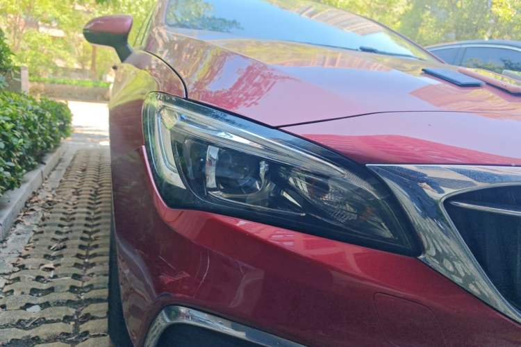 Used Buick Verano 2018 Sedan 15S Automatic Entry Model Right Front Headlight
