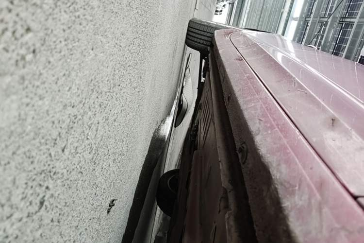 Used Buick Verano 2018 Sedan 15S Automatic Leading Model Right Side Sill