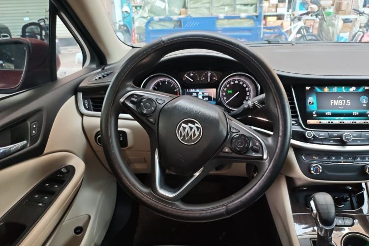 Used Buick Verano 2018 Sedan 15S Automatic Leading Model Steering Wheel
