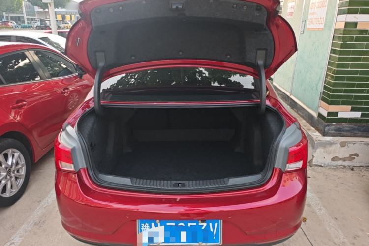 Used Buick Verano 2018 Sedan 15S Automatic Leading Model Trunk