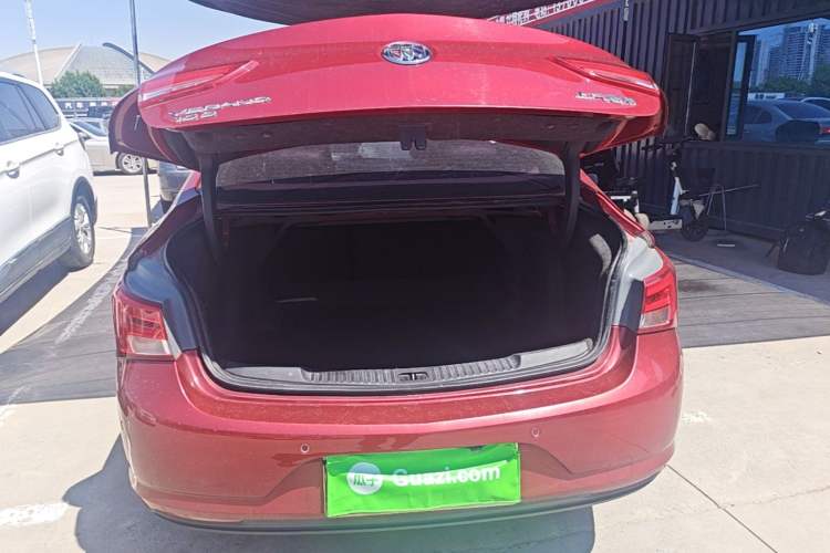 Used Buick Verano 2018 Sedan 15S Automatic Entry Model Trunk