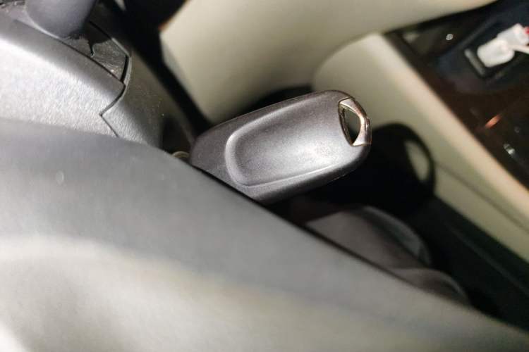 Used Buick Verano 2018 Sedan 15S Automatic Leading Model Vehicle Key