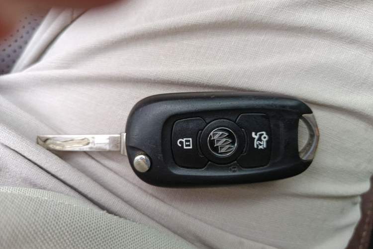 Used Buick Verano 2018 Sedan 15S Automatic Entry Model Vehicle Key