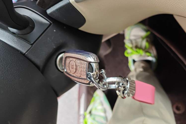Used Buick Verano 2018 Sedan 15S Automatic Leading Model Vehicle Key