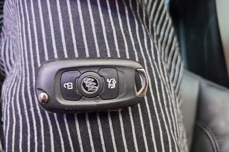 Used Buick Verano 2018 Sedan 15S Automatic Entry Model Vehicle Key