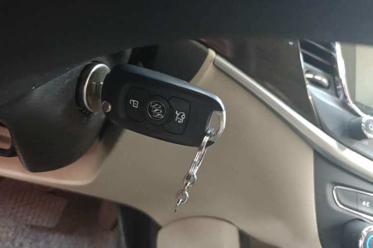 Used Buick Verano 2018 Sedan 15S Automatic Leading Model Vehicle Key