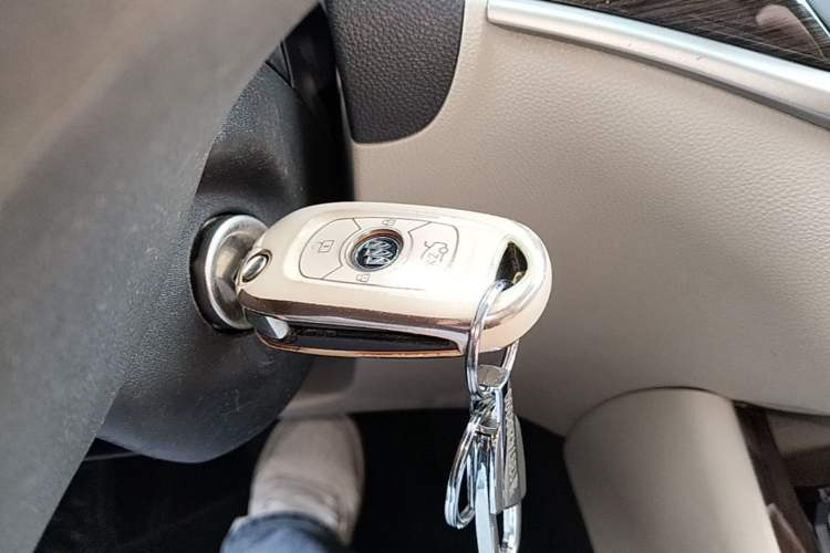 Used Buick Verano 2018 Sedan 15S Automatic Leading Model Vehicle Key