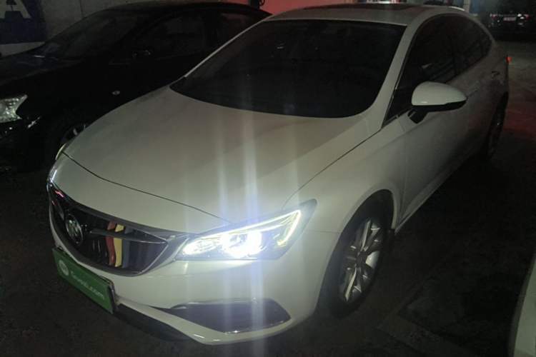 Used Buick Verano 2018 Sedan 20T Dual-Clutch Luxury Model Guazi used car, China used car export, Used car for sale, Used Buick cars, Cheapest cars for sale