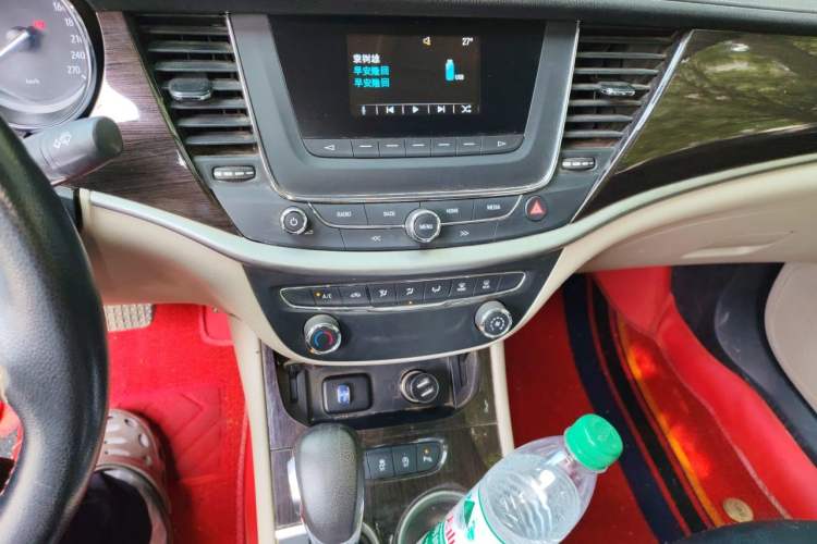 Used Buick Verano 2018 Sedan 15S Automatic Entry Model Audio And AC Panel
