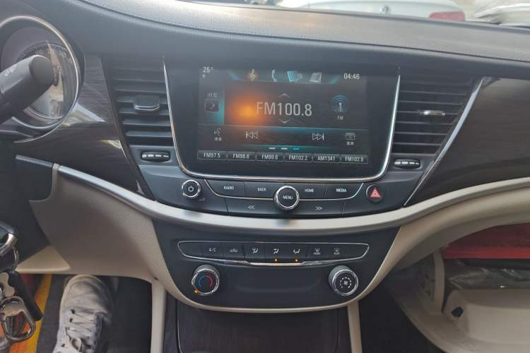 Used Buick Verano 2018 Sedan 15S Automatic Leading Model Audio And AC Panel