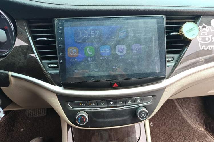 Used Buick Verano 2018 Sedan 15S Automatic Entry Model Audio And AC Panel