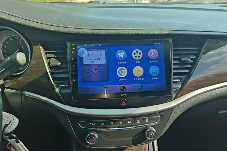 Used Buick Verano 2018 Sedan 15S Automatic Leading Model Audio And AC Panel