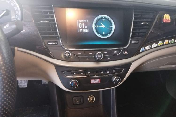 Used Buick Verano 2018 Sedan 15S Manual Leading Model Audio And AC Panel