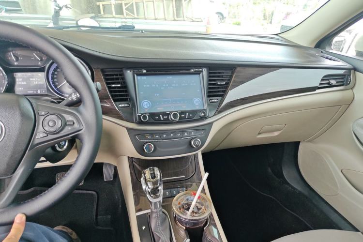 Used Buick Verano 2018 Sedan 15S Automatic Entry Model Center Console