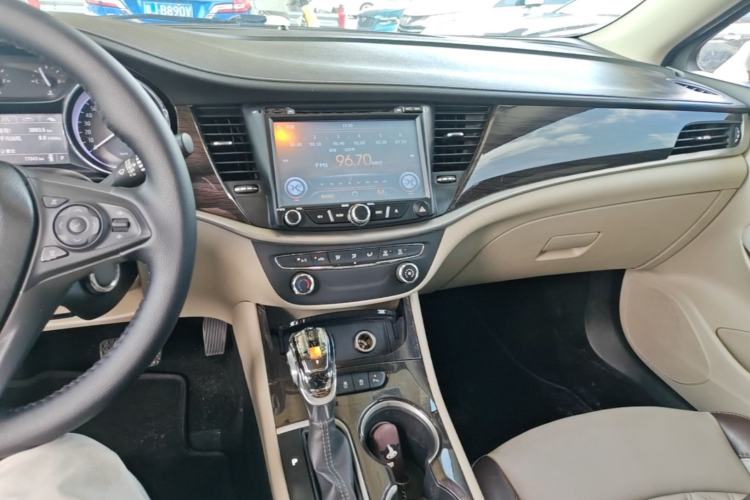 Used Buick Verano 2018 Sedan 15S Automatic Entry Model Center Console