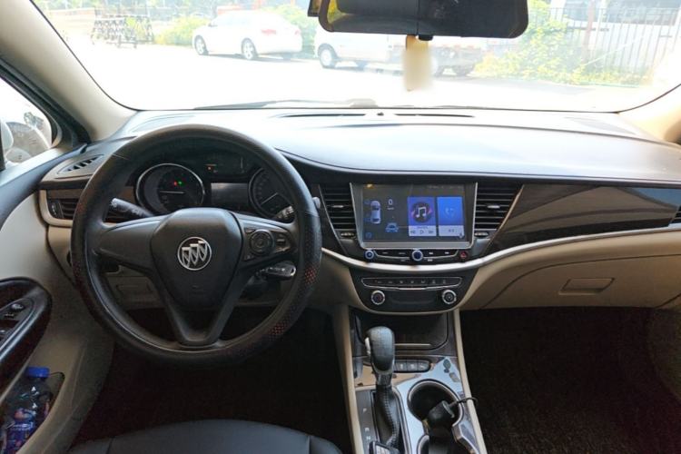 Used Buick Verano 2018 Sedan 15S Automatic Entry Model Center Console