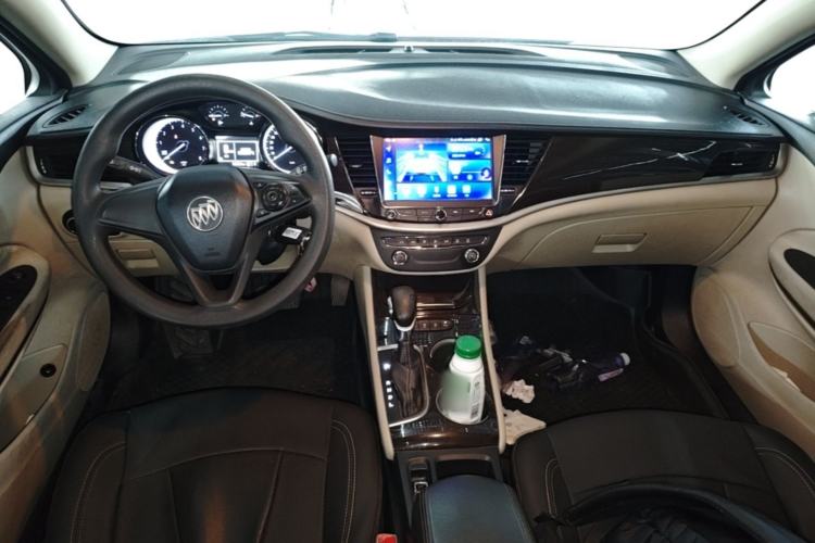 Used Buick Verano 2018 Sedan 15S Automatic Entry Model Center Console