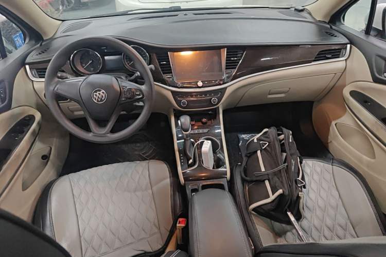 Used Buick Verano 2018 Sedan 15S Automatic Entry Model Center Console