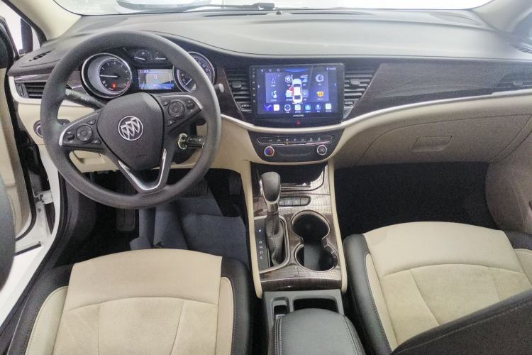 Used Buick Verano 2018 Sedan 15S Automatic Leading Model Center Console