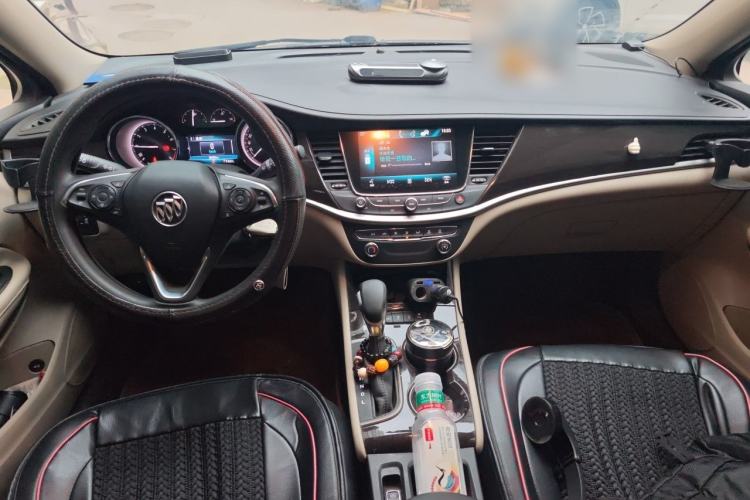 Used Buick Verano 2018 Sedan 15S Automatic Leading Model Center Console