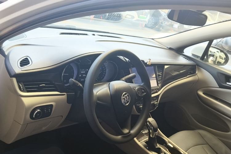 Used Buick Verano 2018 Sedan 15S Automatic Entry Model Center Console